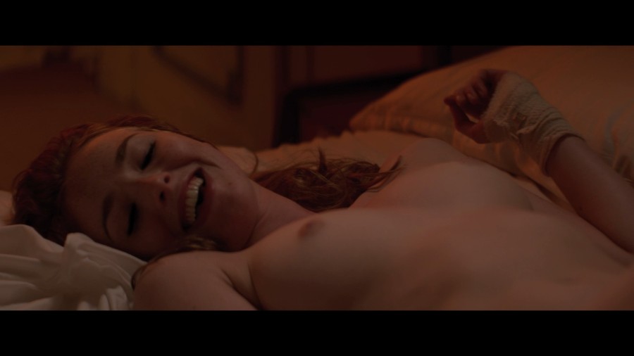 Freya-Mavor_Stacy-Martin_-_The-Lady-in-the-Car-with-Glasses-and-a-Gun-2015-1080p-Blu-ray-Remux-NCS-015.jpg