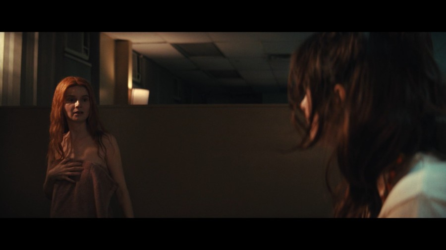 Emmy-Rossum_Lola-Petticrew_-_Furious-S01E01-1080p-Web-NCS-02.jpg