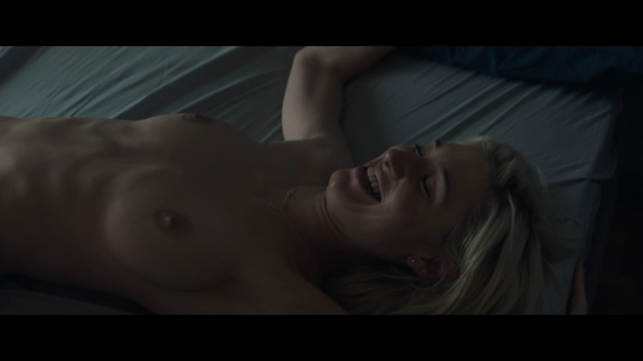 Elizabeth Debicki The Burnt Orange Heresy 2019 Blu ray 1080p Remux NCS 01