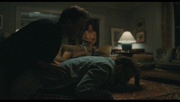 Olivia-Wilde_Penelope-Cruz_-_The-Invite-2026-1080p-Web-NCS-020