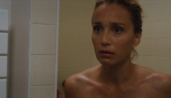 Marie-Josee-Croze_Marina-Hands_Kristin-Scott-Thomas_-_Ne-le-dis-a-personne-2006-BD-Rip-NCS-011