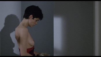 Elizabeth-Bourgine_Emmanuelle-Seigner_-_Cours-Prive-1986-2160p-Web-NCS-021