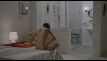 Elizabeth-Bourgine_Emmanuelle-Seigner_-_Cours-Prive-1986-2160p-Web-NCS-03