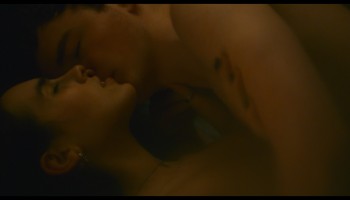 Alessa-Savage_Safiya-Benaddi_Helena-Braithwaite_-_Truly-Naked-2026-1080p.Blu-ray-NCS-030