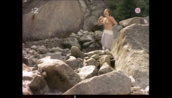 Maruschka-Detmers_-_Via-Mala-Part1-1985-1080p-Web-NCS-03