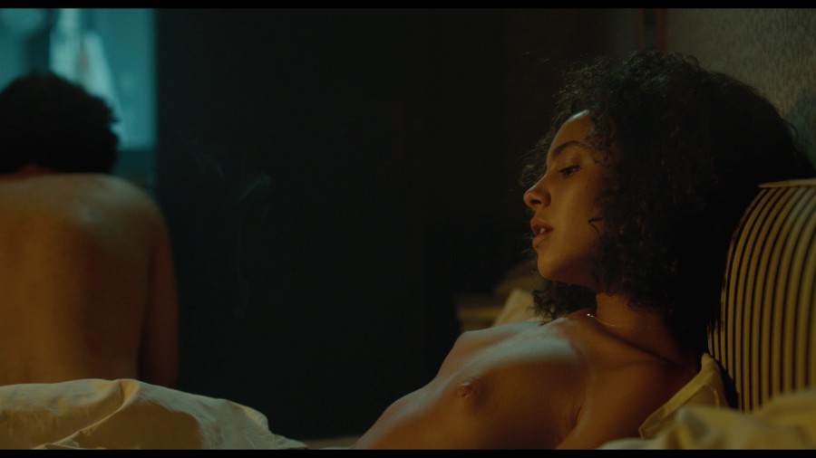Fanny Piot Margot Lourdet Alice Isaaz Noemie Merlant Marine Sainsily Smart Ass 2014 1080p Blu ray Re