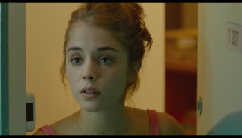 Fanny-Piot_Margot-Lourdet_Alice-Isaaz_Noemie-Merlant_Marine-Sainsily_-_Smart-Ass-2014-1080p-Blu-ray-Remux-NCS-024