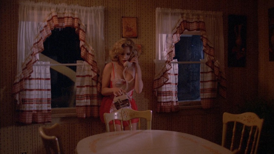 Jamie Lee Curtis Jennifer Jason Leigh Grandview USA 1984 1080p Blu ray Remux NCS 015
