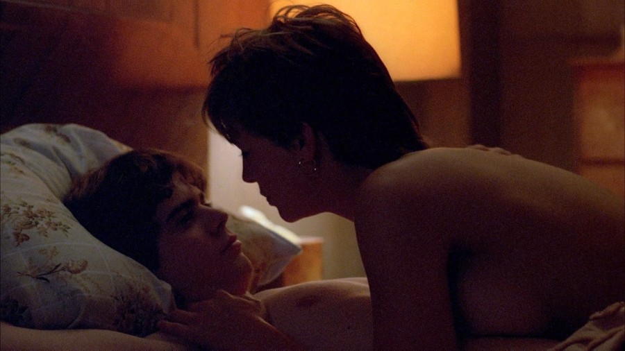 Jamie Lee Curtis Jennifer Jason Leigh Grandview USA 1984 1080p Blu ray Remux NCS 07
