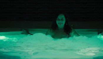 Laure-Calamy_-_C-est-quoi-l-amour-1080p-Web-NCS-04