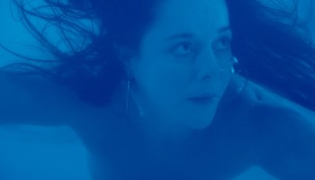 Laure-Calamy_-_C-est-quoi-l-amour-1080p-Web-NCS-09