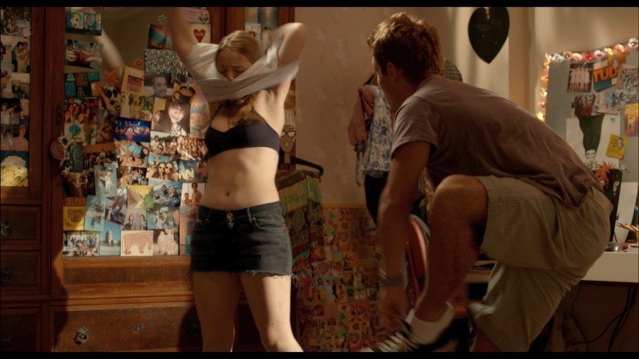 Malu Rodrigues Olivia Torres Sophia Abrahao Teens Confessions 2013 1080p Blu ray Remux NCS 04