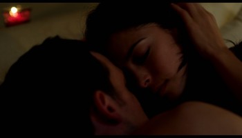 Olivia-Andrup_Kristin-Kreuk_-_Ecstasy-2011-1080p-Blu-ray-Remux-NCS-013