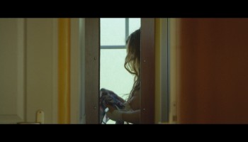 Iliana_Zabeth_-_Mercenaire-2016-1080p-Web-NCS-03