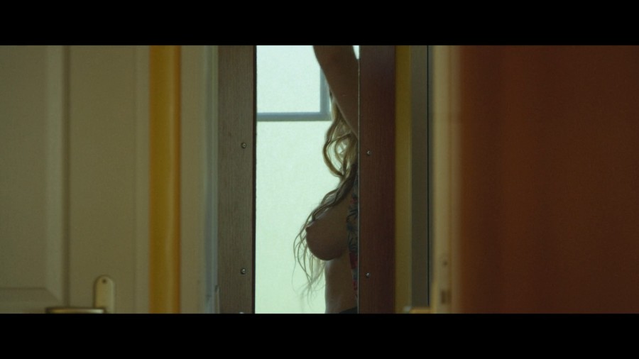 Iliana Zabeth Mercenaire 2016 1080p Web NCS 04