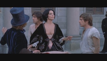 Marilu.Tolo-Ivana.Monti-others_-_The.Five.Days.1973.1080p.Blu-ray.Remux.NCS.02