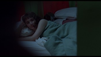 Rooney-Mara_Cate-Blanchett_-_Carol-2015-1080p-Blu-ray-Remux-NCS-015