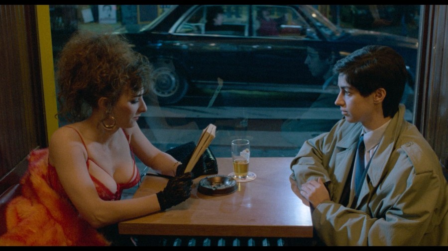 Zabou-Breitman_Anna-Galiena_Valerie-Steffen_-_La-travestie-1988-1080p-Blu-ray-Remux-NCS-016.jpg