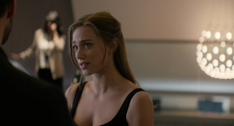 Lili-Reinhart_-_The-Love-Hypothesis-2026-1080p-Web-NCS-04.jpg