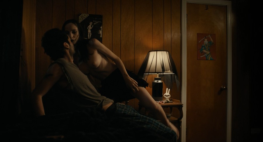 Devon-Ross_Billie-Lourd_Alyssa-Villa_-_The-Deputy-2026-1080p-Web-NCS-032665ee0d389472ba.jpg