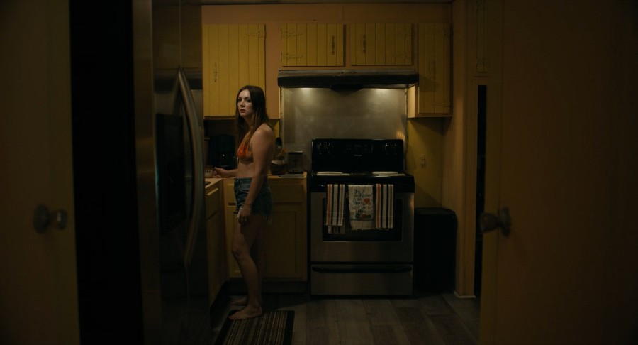 Devon-Ross_Billie-Lourd_Alyssa-Villa_-_The-Deputy-2026-1080p-Web-NCS-0964c7322cbbf39cf1.jpg