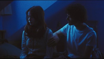 Amanda-Fix_Hannah-Einbinder_Gillian-Anderson_Brigette-Lundy-paine_-_Teenage-Sex-and-Death-at-Camp-Miasma-2026-2160p-WEB-NCS-01