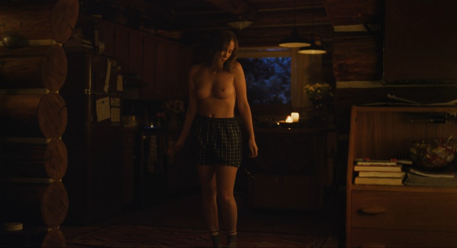 Amanda-Fix_Hannah-Einbinder_Gillian-Anderson_Brigette-Lundy-paine_-_Teenage-Sex-and-Death-at-Camp-Miasma-2026-2160p-WEB-NCS-06.jpg