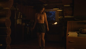 Amanda-Fix_Hannah-Einbinder_Gillian-Anderson_Brigette-Lundy-paine_-_Teenage-Sex-and-Death-at-Camp-Miasma-2026-2160p-WEB-NCS-06