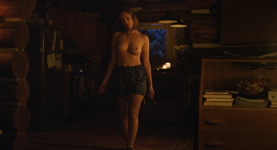 Amanda-Fix_Hannah-Einbinder_Gillian-Anderson_Brigette-Lundy-paine_-_Teenage-Sex-and-Death-at-Camp-Miasma-2026-2160p-WEB-NCS-07.jpg