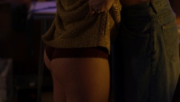 Emma-Drogunova_Sarah-Mahita_-_Bonnie-und-Bonnie-2019-1080p-Web-NCS-08