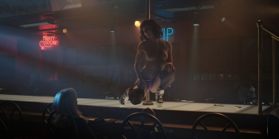 Kiley-Casciano_-_Ozark-2017-2022-S02E02-1080p-Web-NCS-05.jpg