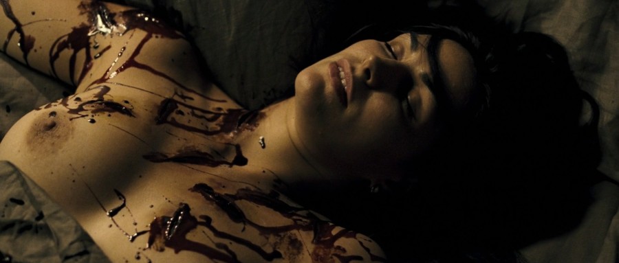 Helena-Noguerra_Marion-Cotillard_-_La-Boite-noire_aka_The-Black-Box-2005-1080p-Blu-ray-NCS-010.jpg