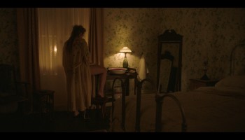 Florence-Pugh_-_East-of-Eden-2026-S01E02-1080p-Web-NCS-023