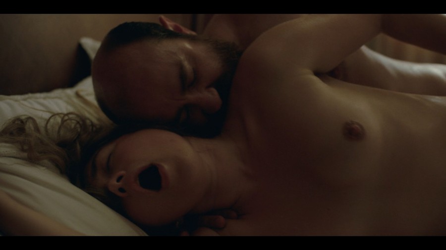 Florence-Pugh_-_East-of-Eden-2026-S01E02-1080p-Web-NCS-03130609e814afe549.jpg