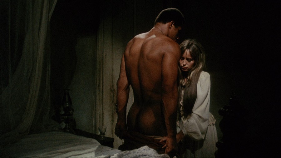 Reda Wyatt Debbi Morgan Brenda Sykes Susan George Laura Misch Mandingo 1975 1080p Blu ray Remux NCS 