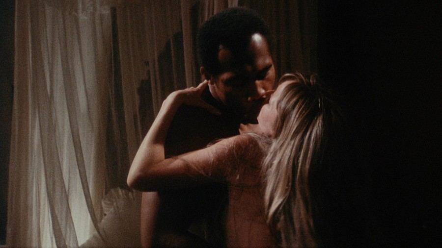 Reda Wyatt Debbi Morgan Brenda Sykes Susan George Laura Misch Mandingo 1975 1080p Blu ray Remux NCS 