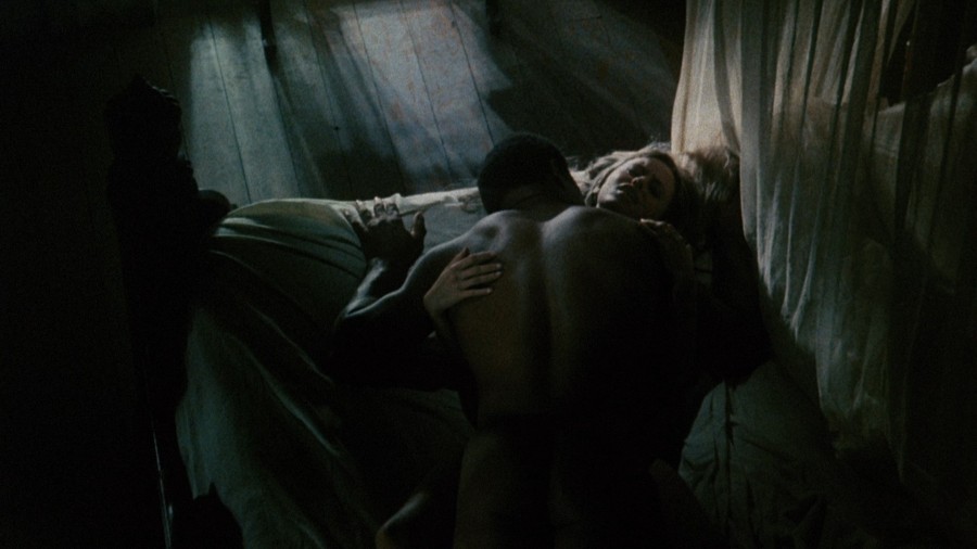 Reda-Wyatt_Debbi-Morgan_Brenda-Sykes_Susan-George_Laura-Misch_-_Mandingo-1975-1080p-Blu-ray-Remux-NCS-024.jpg