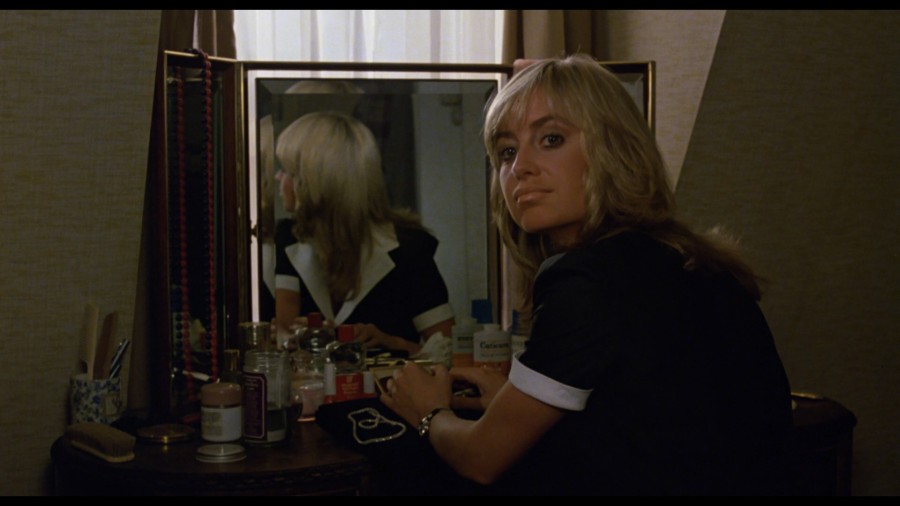 Susan-George_-_Venom-1981-1080p-Blu-ray-Remux-NCS-01.jpg