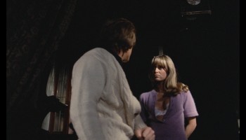 Susan-George_Honor-Blackman_-_Fright-1971-1080p-Blu-ray-Remux-NCS-09