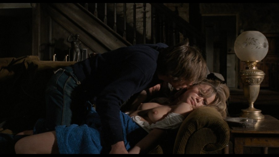 Susan George Sally Thomsett Straw Dogs 1971 Remastered Blu ray 1080p Remux NCS 014
