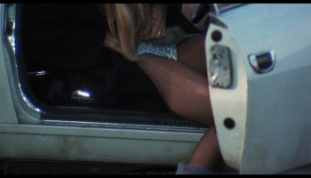 Susan-George_Sally-Thomsett_-_Straw-Dogs-1971-Remastered-Blu-ray-1080p-Remux-NCS-053cc5f57aff5fa728