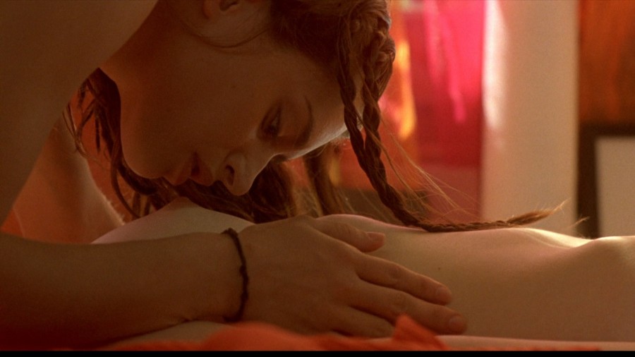 Diana-Gomez_Ariadna-Cabrol_-_Eloise-2009-1080p-Web-NCS-022.jpg