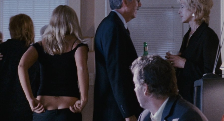 Nina-Kaczorowski_Moira-Kelly_others_-_Two-Tickets-to-Paradise-2006-1080p-Web-NCS-09.jpg