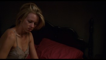 Laura-Harring_Naomi-Watts_Rena-Riffel_others_-_Mulholland-Dr-2001-Digitally-Restored-Blu-ray-1080p-Remux-NCS-021