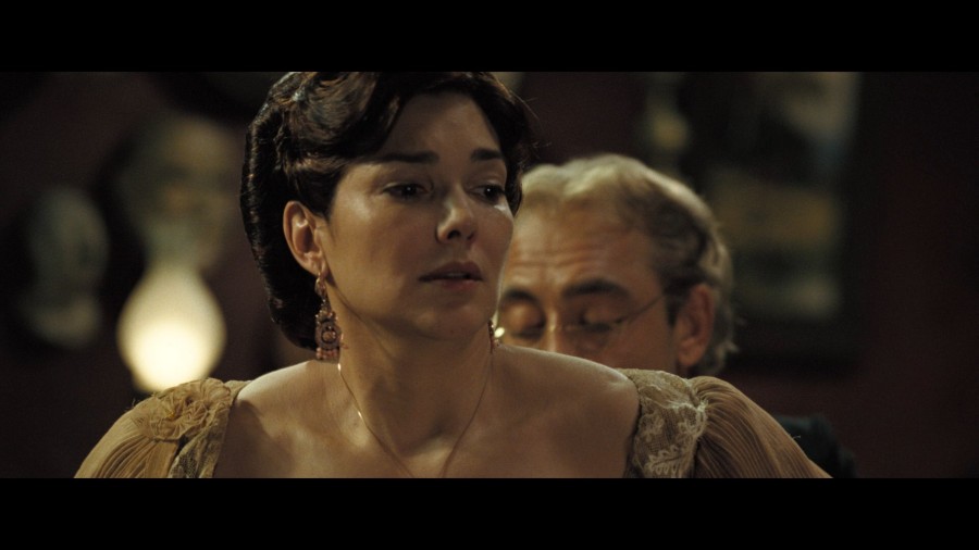 Marcela-Mar_Giovanna-Mezzogiorno_Laura-Harring_others_-_Love-in-the-Time-of-Cholera-2007-1080p-Blu-ray-Remux-NCS-010.jpg