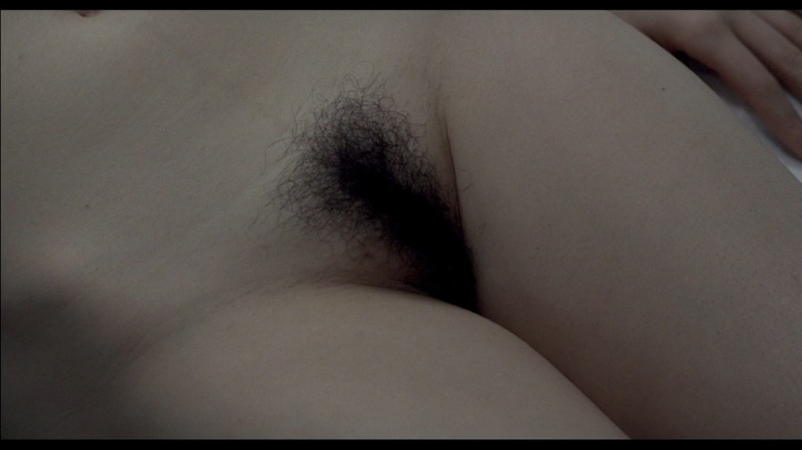Amira-Casar_-_Anatomy-of-Hell-2004-1080p-Web-NCS-07.jpg
