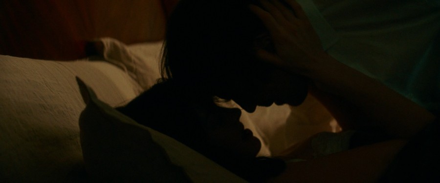 Dakota-Johnson_Anne-Hathaway_-_Verity-2026-1080p-Web-NCS-010.jpg
