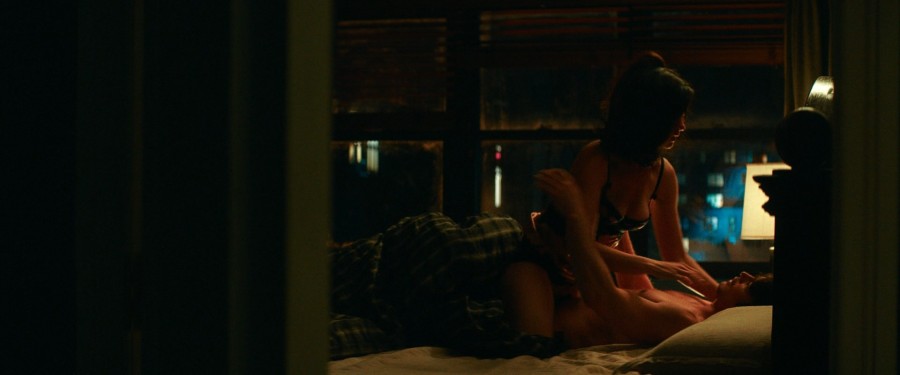 Dakota-Johnson_Anne-Hathaway_-_Verity-2026-1080p-Web-NCS-08.jpg