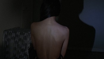 Yasmine-Lafitte_Priska-Farrel_Carole-Ammoun_Darina-Al-Joundi_-_A-Lost-Man-2007-1080p-Web-NCS-001