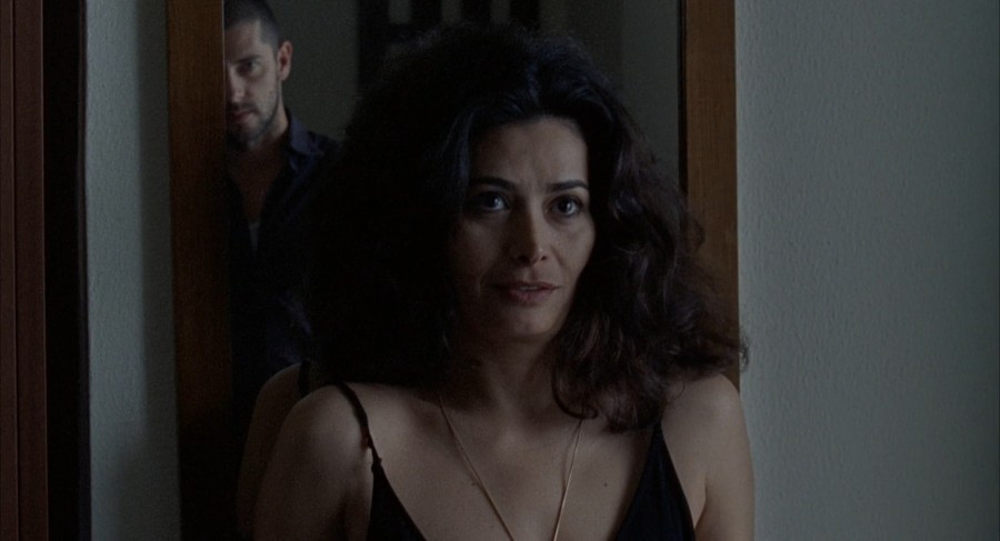 Yasmine Lafitte Priska Farrel Carole Ammoun Darina Al Joundi A Lost Man 2007 1080p Web NCS 0022